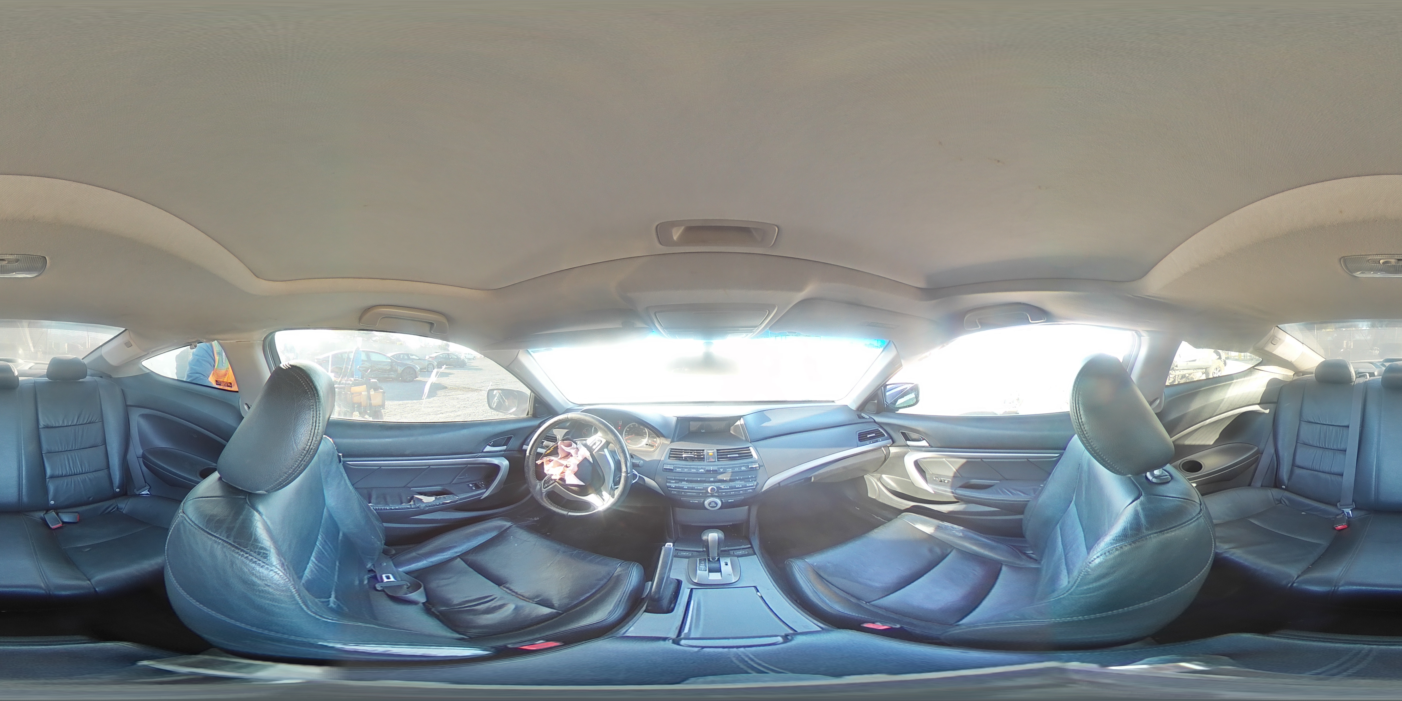 2009 Honda Accord - Image 13