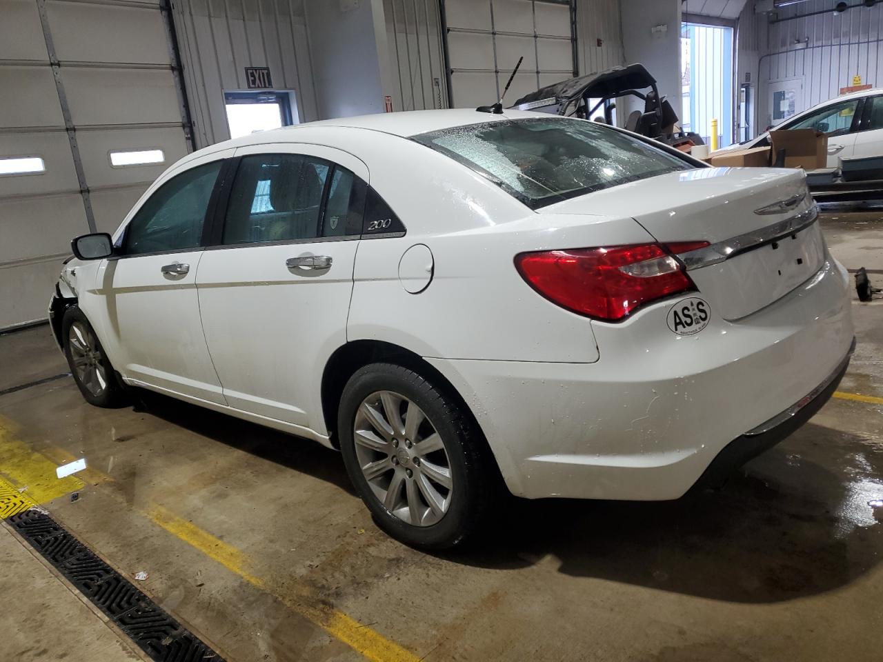 VIN 1C3CCBCG8DN751708 2013 CHRYSLER 200 no.2