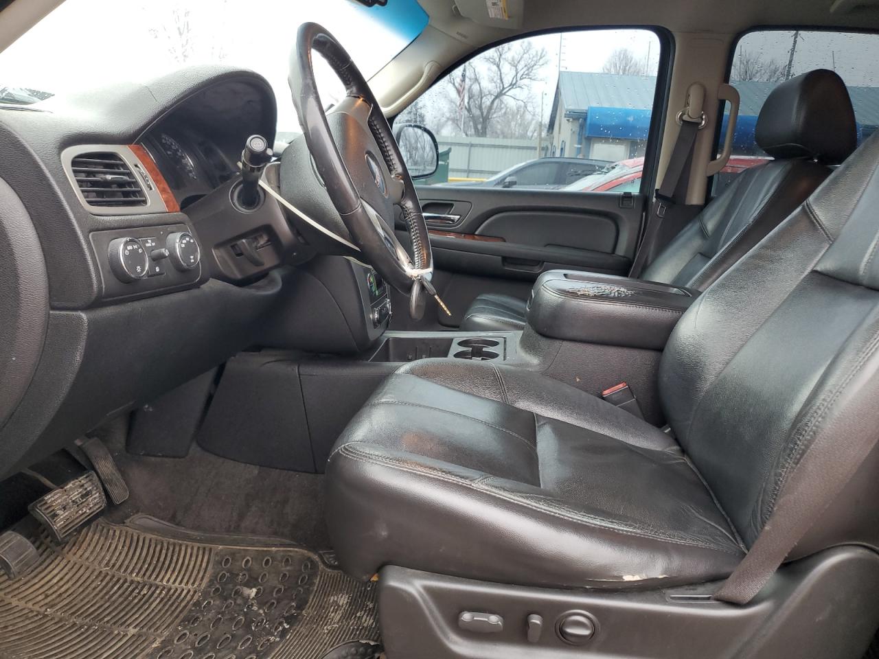 2009 GMC Yukon - Image 7