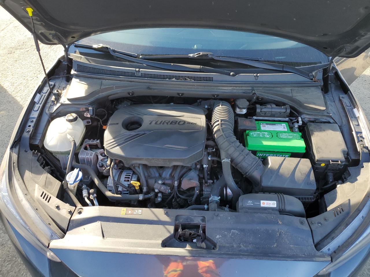 2019 Hyundai Veloster - Image 11