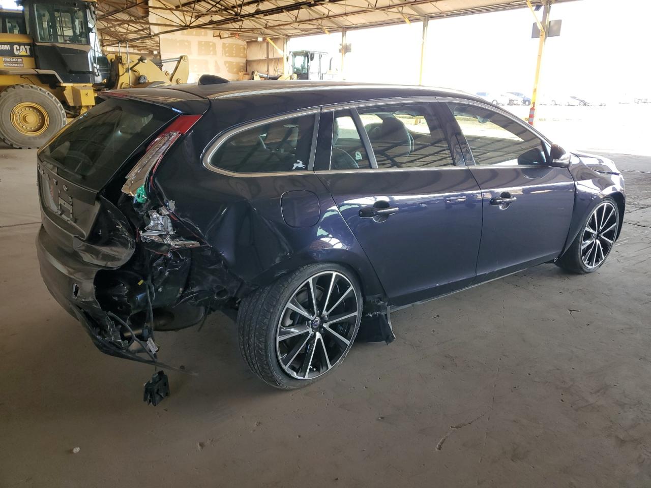 VIN YV140MEK7H1338322 2017 VOLVO V60 no.3