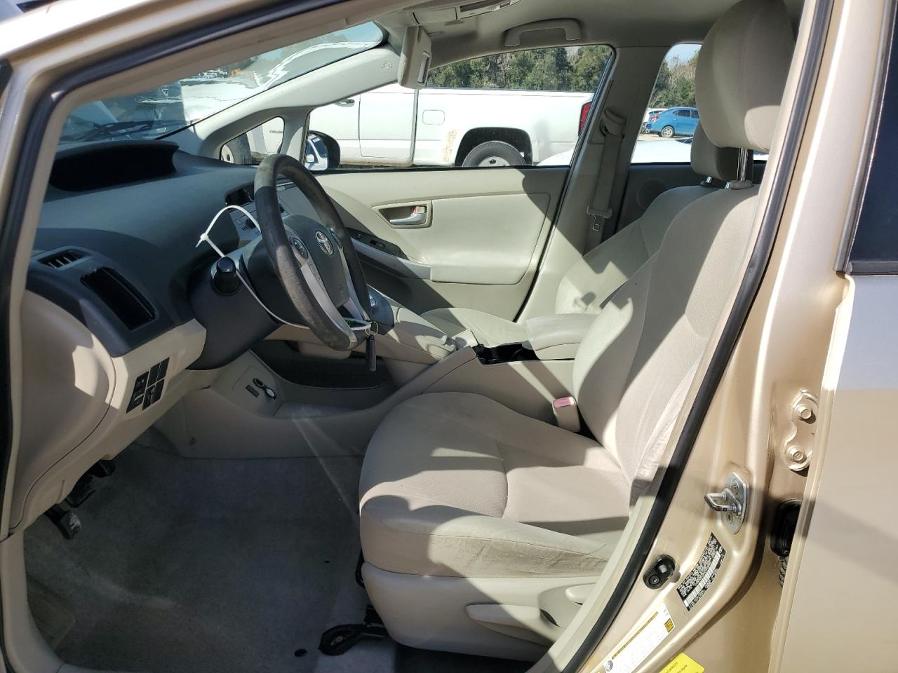 2010 Toyota Prius - Image 7