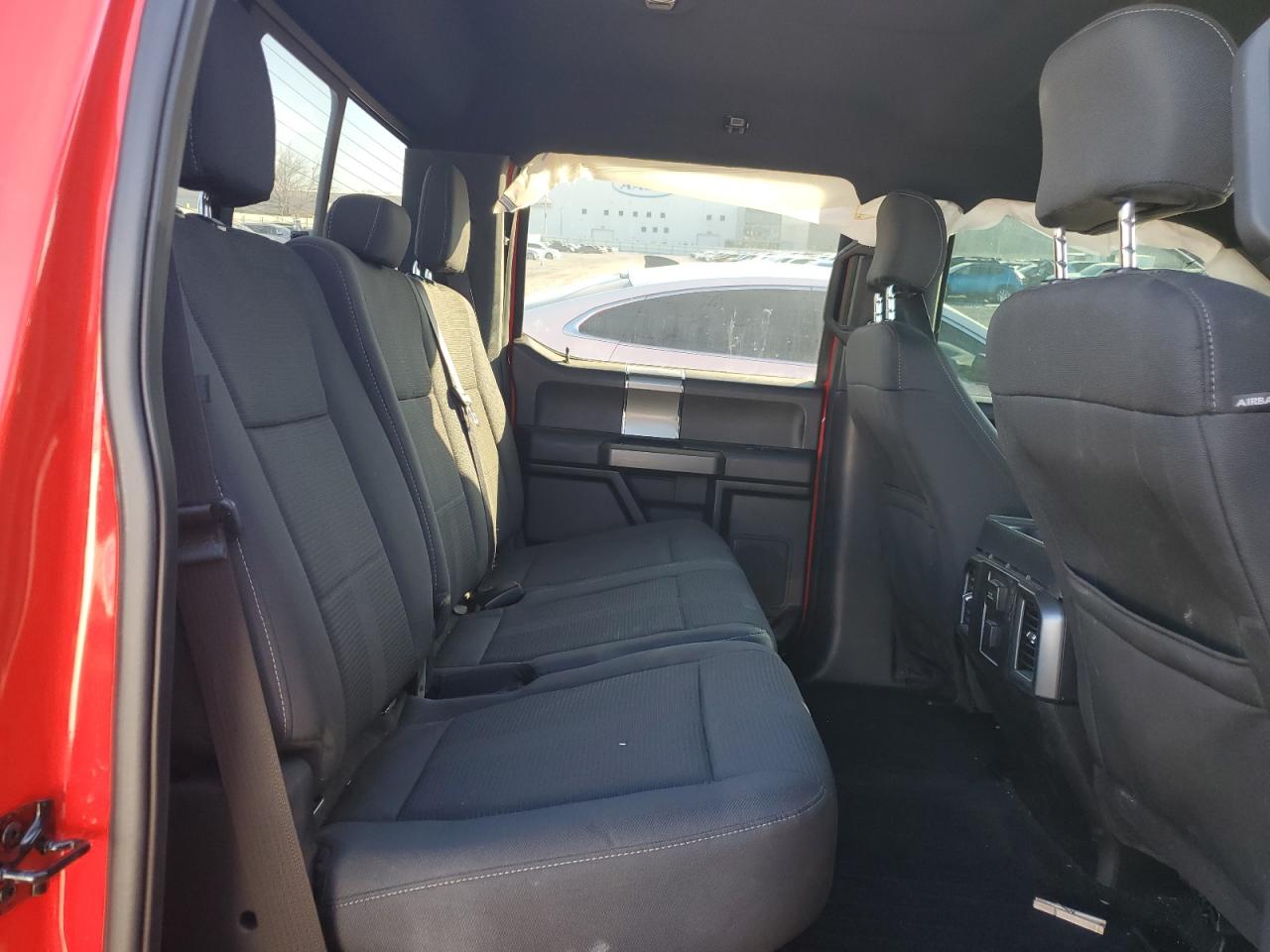 2016 Ford F-150 - Image 10