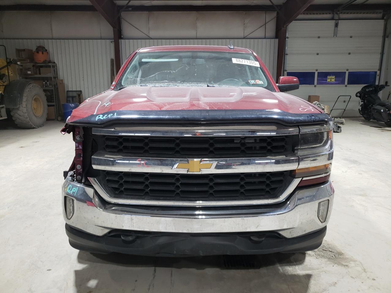 2016 Chevrolet Silverado - Image 5
