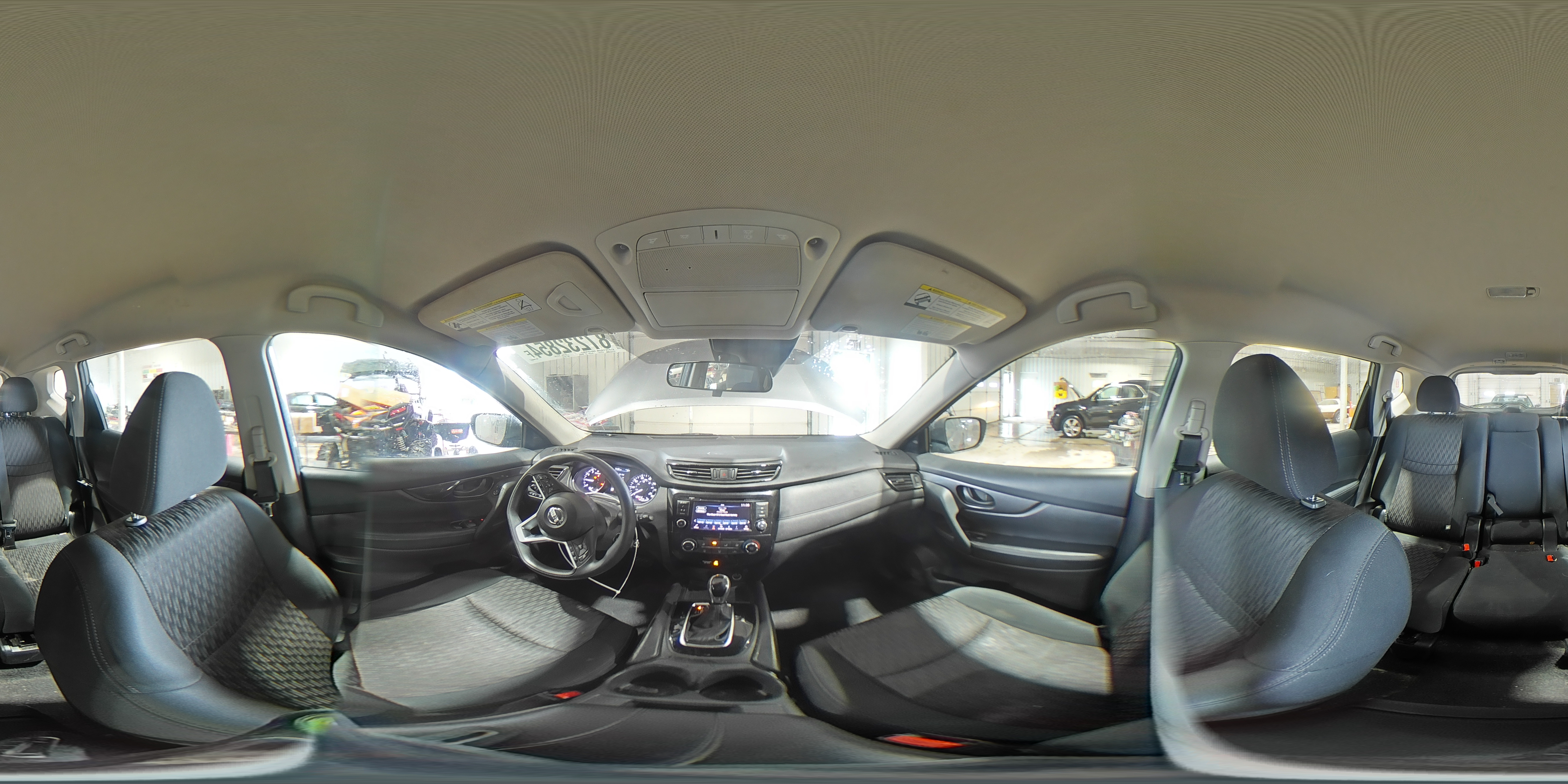 2020 Nissan Rogue - Image 15
