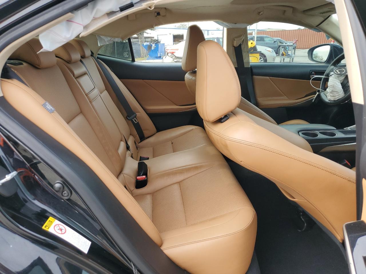 2015 Lexus IS - Image 10