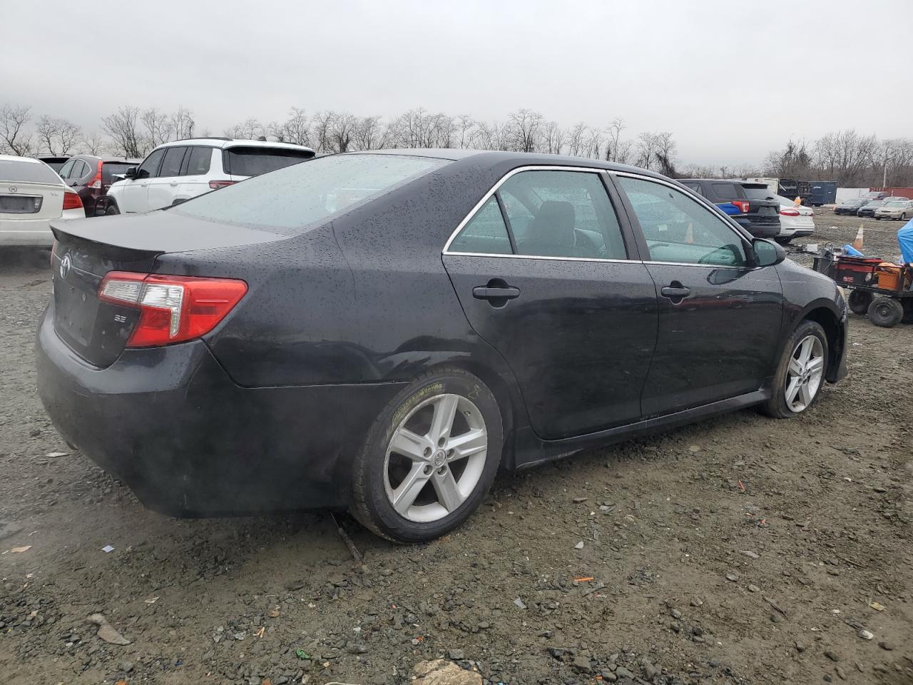 2013 Toyota Camry - Image 3