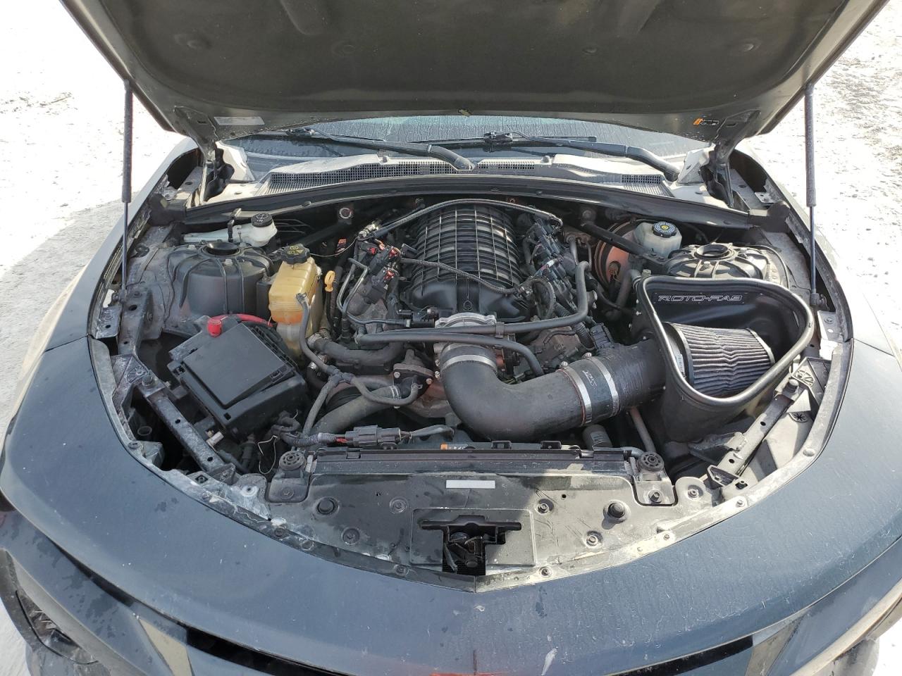 2018 Chevrolet Camaro - Image 11