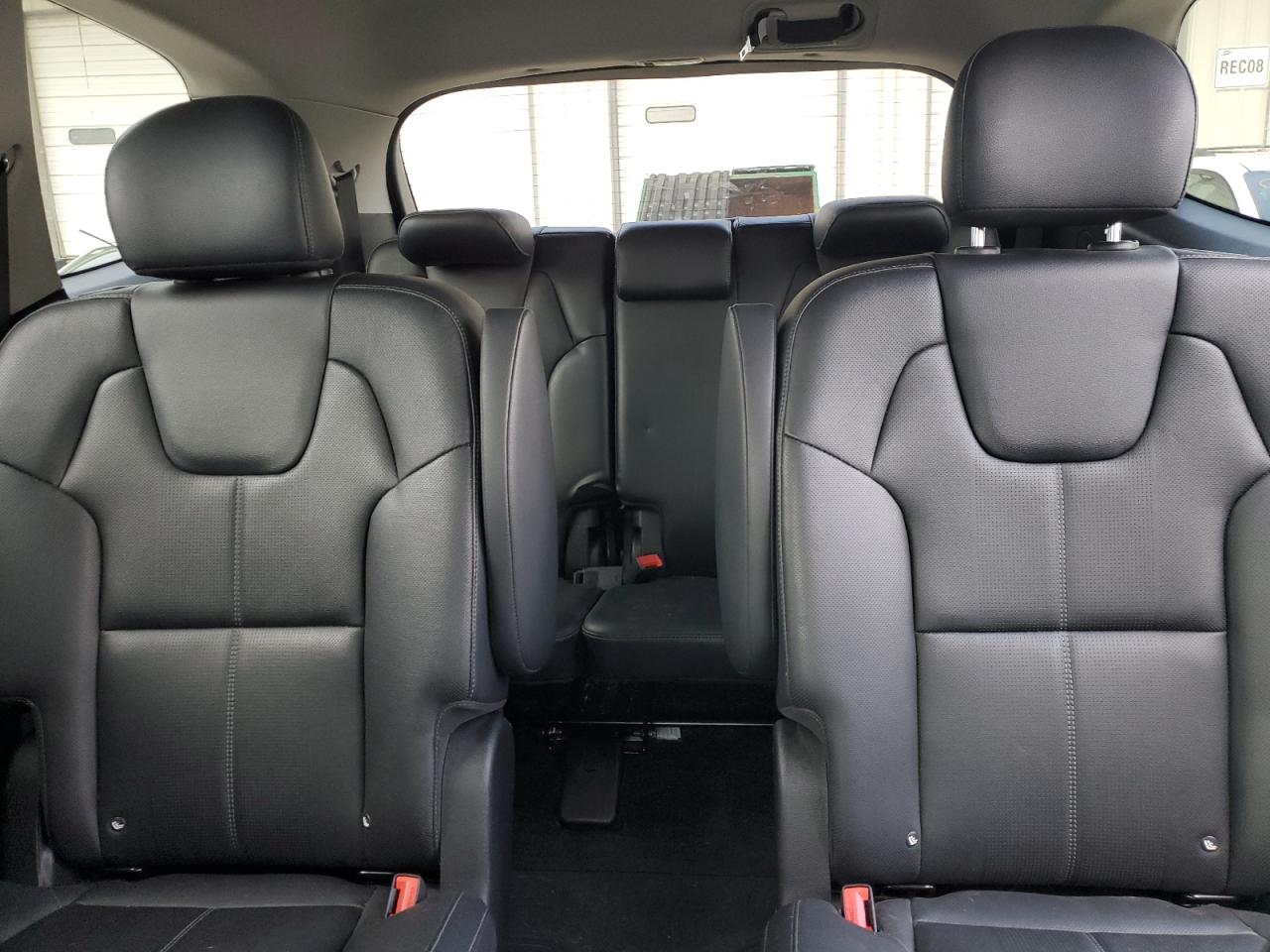 2022 Kia Telluride - Image 10