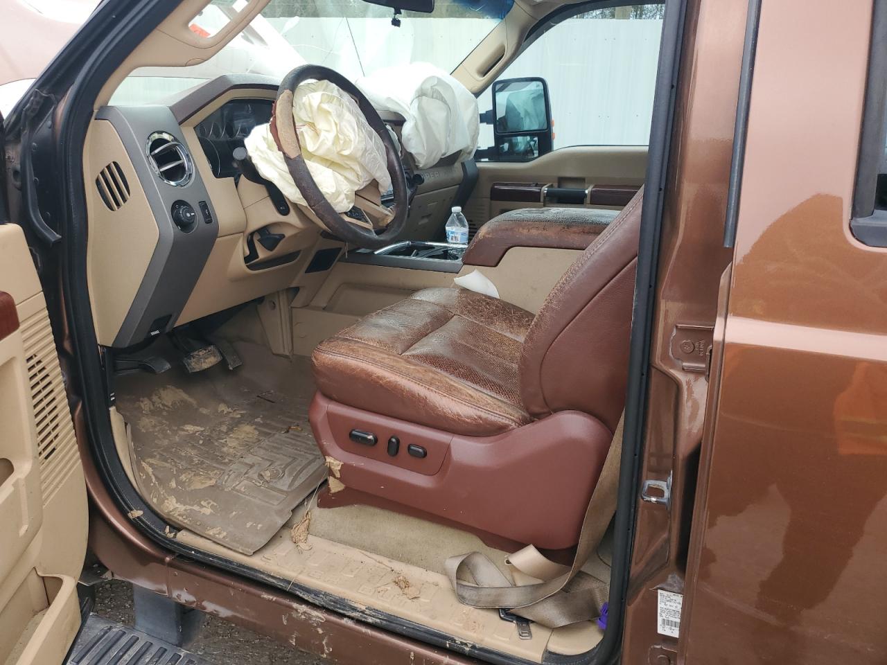 2011 Ford F250 - Image 7