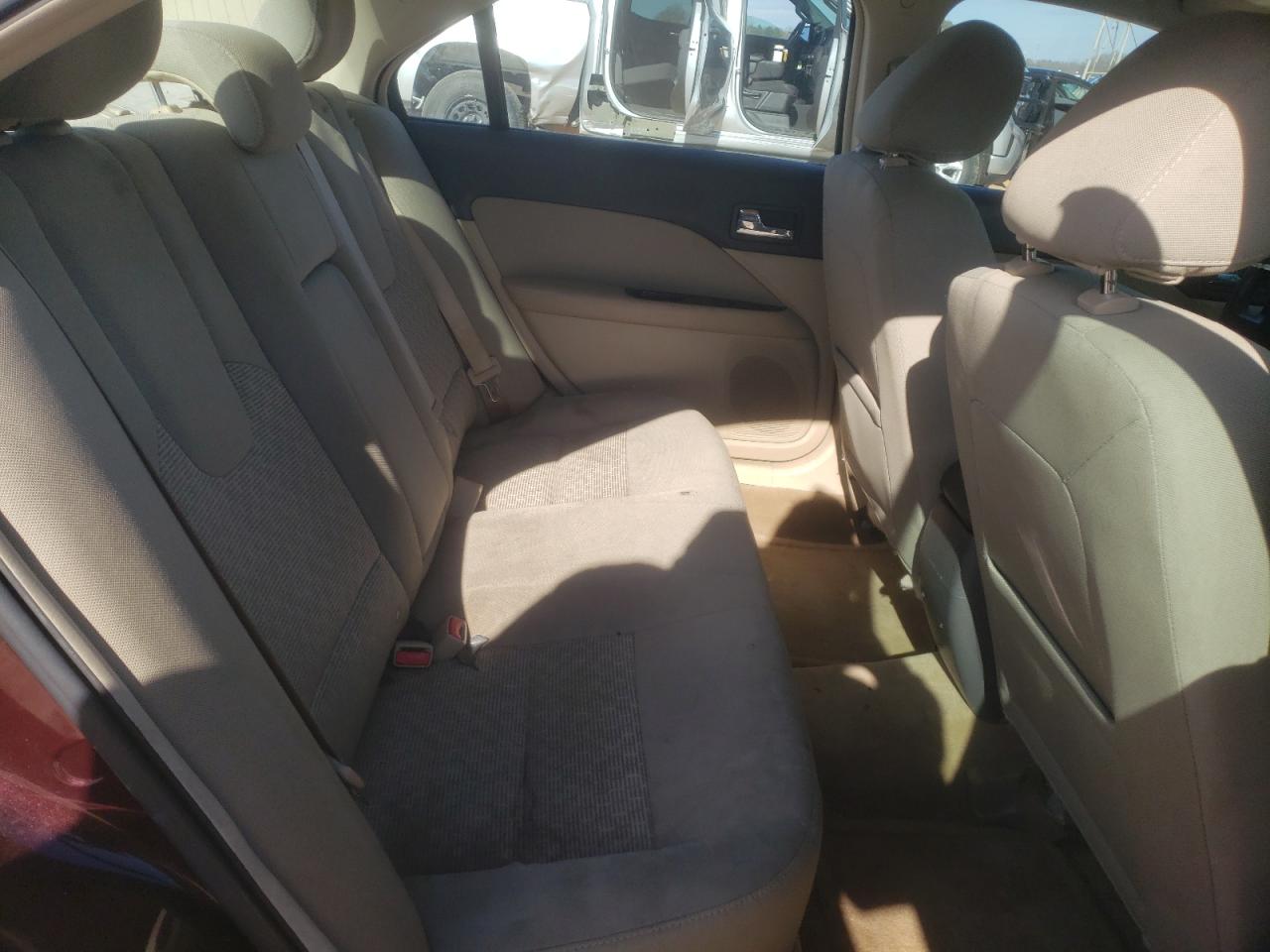 2011 Ford Fusion - Image 10