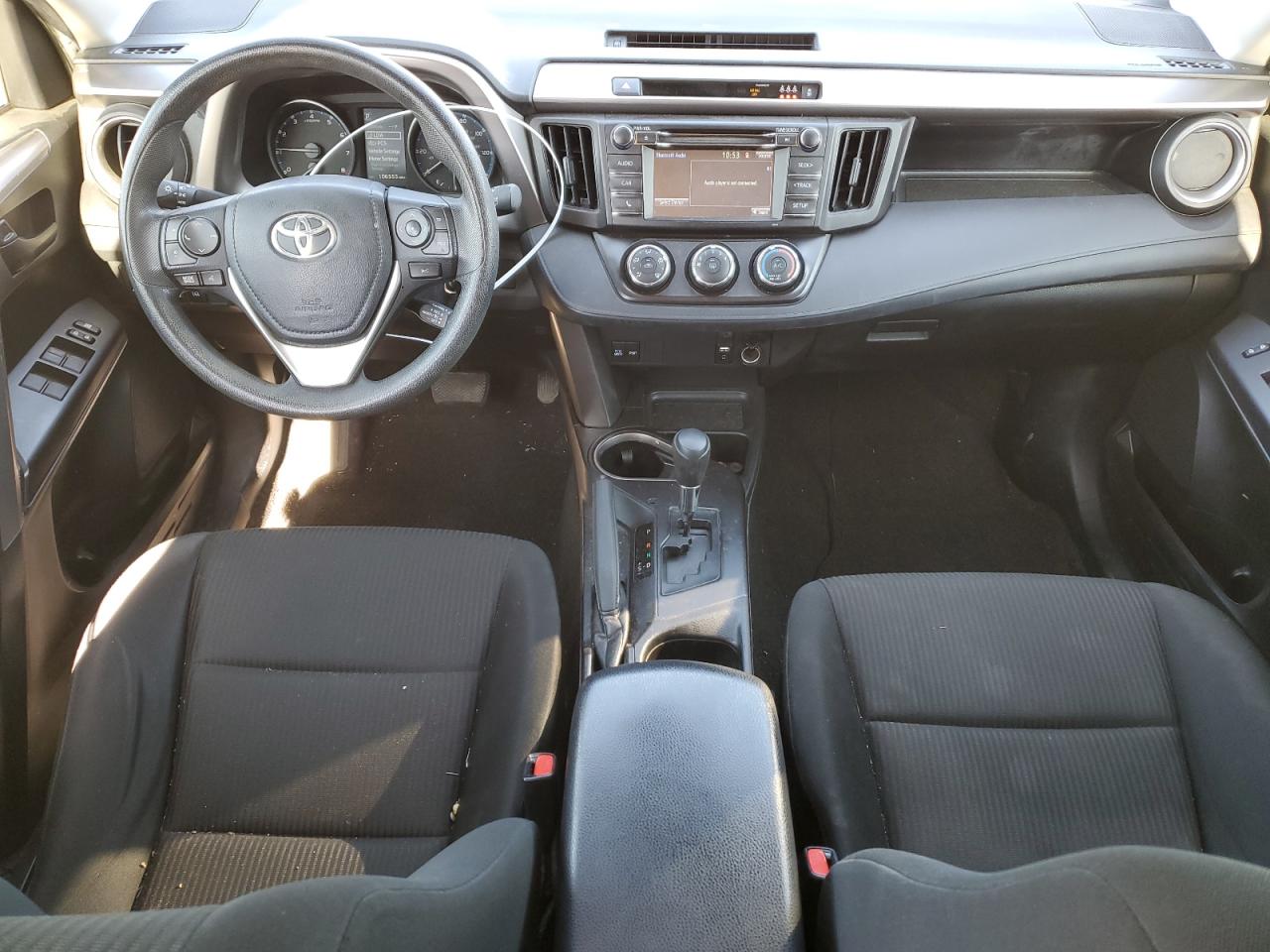 2018 Toyota RAV 4 - Image 8