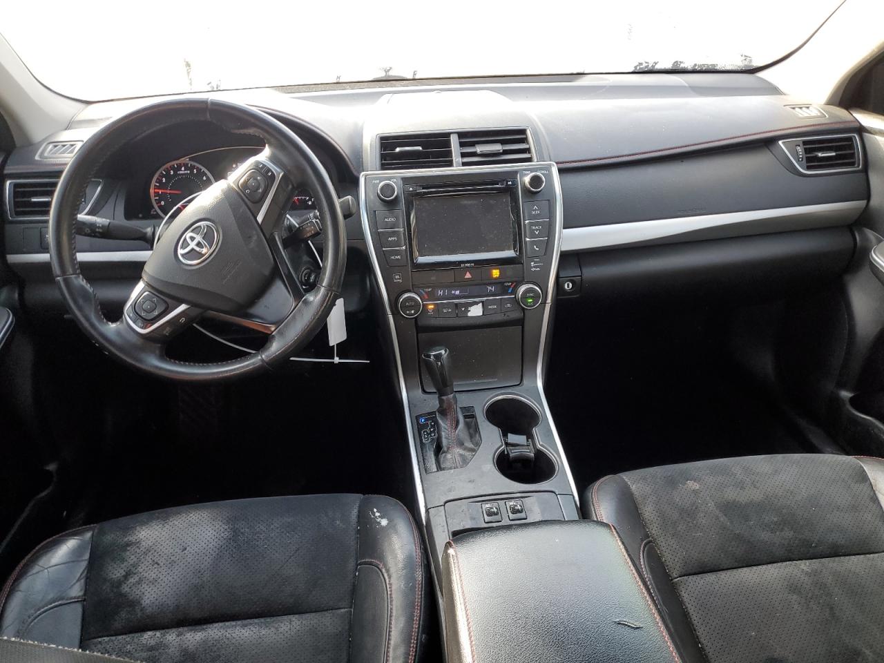 2017 Toyota Camry - Image 8