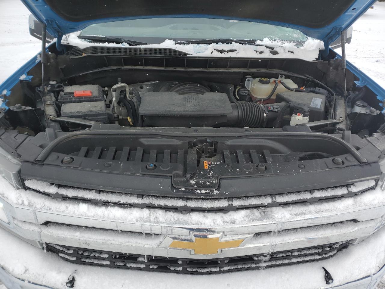 2021 Chevrolet Silverado - Image 11