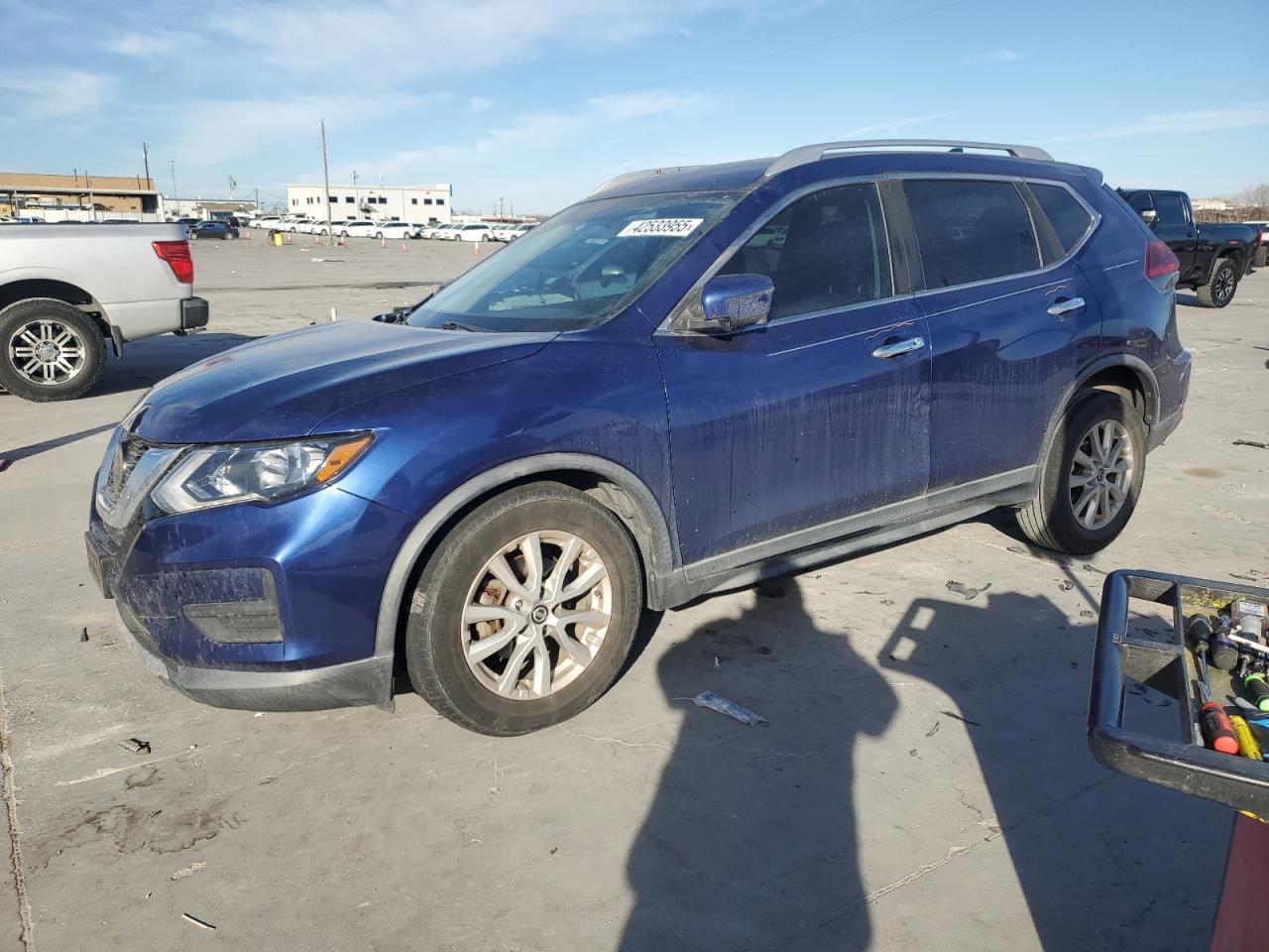 2018 Nissan Rogue - Image 1