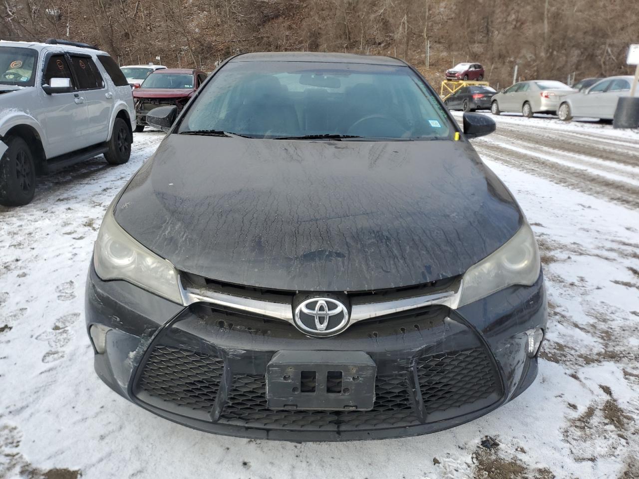 2015 Toyota Camry - Image 5