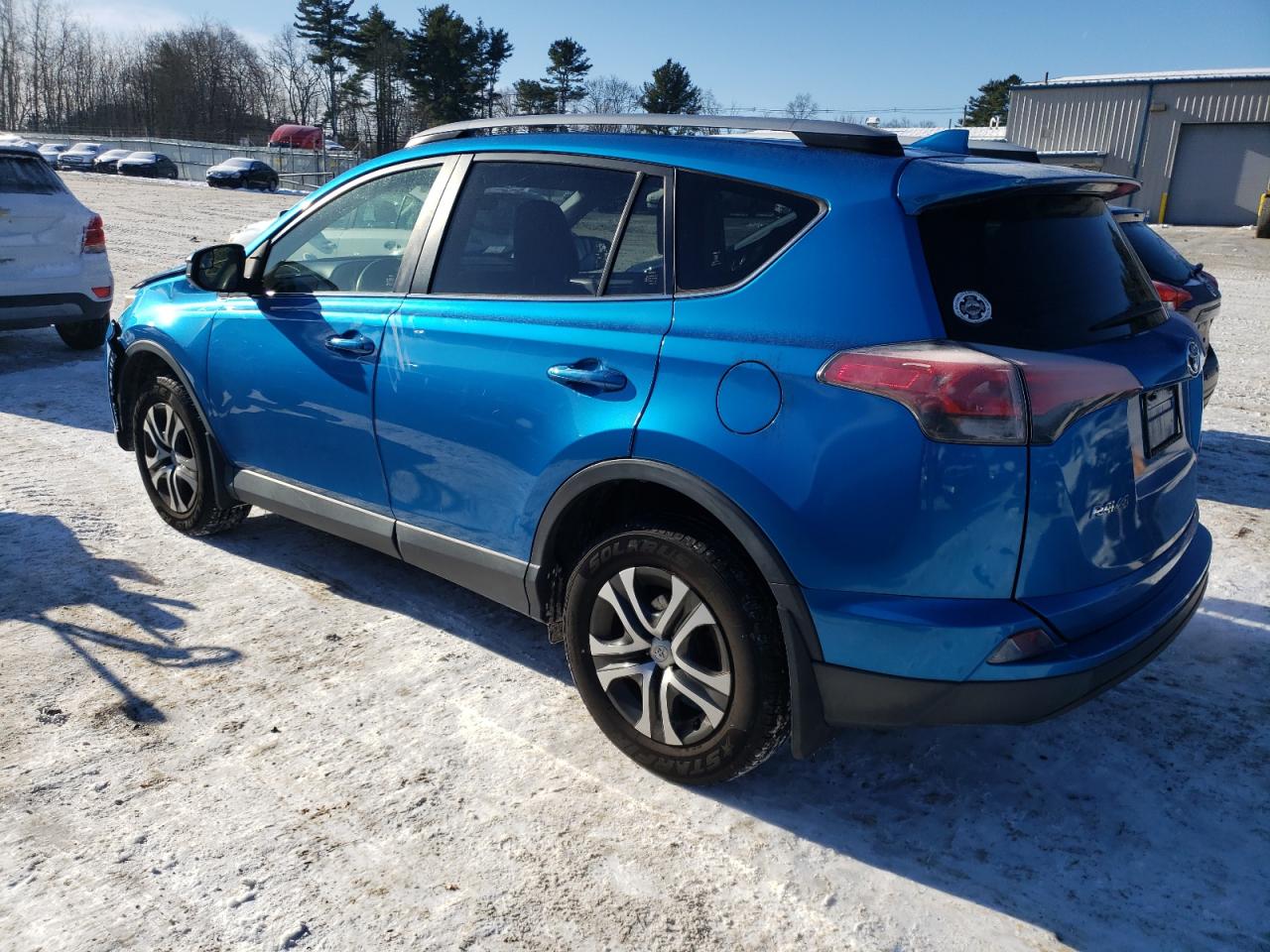 2018 Toyota RAV 4 - Image 2