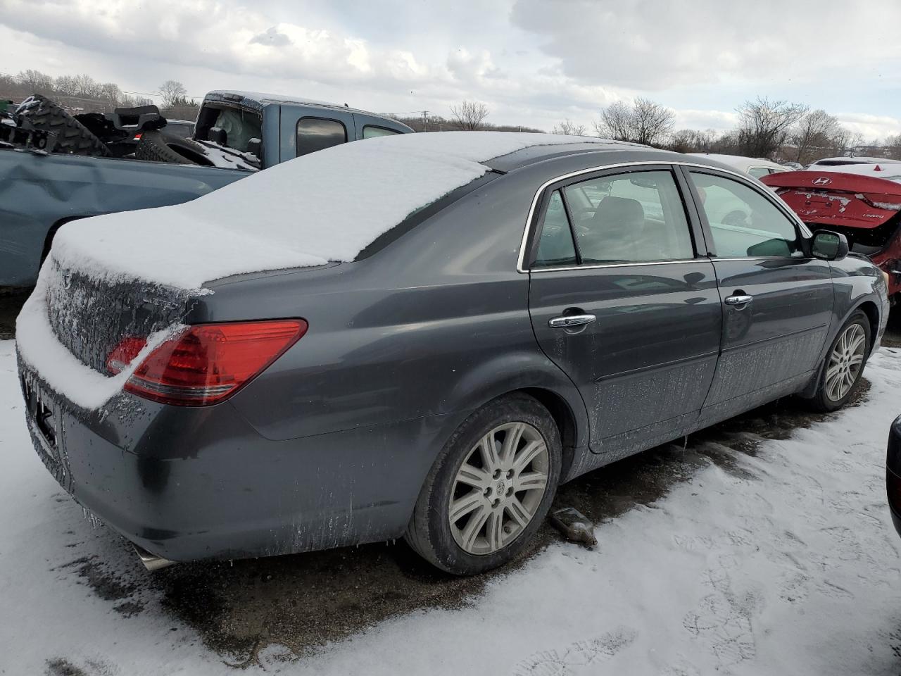 2008 Toyota Avalon - Image 3