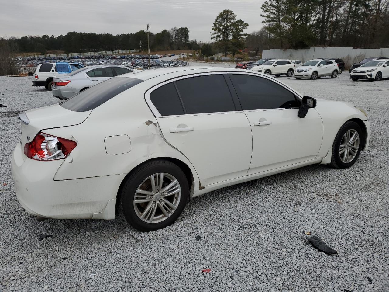 2011 Infiniti G - Image 3