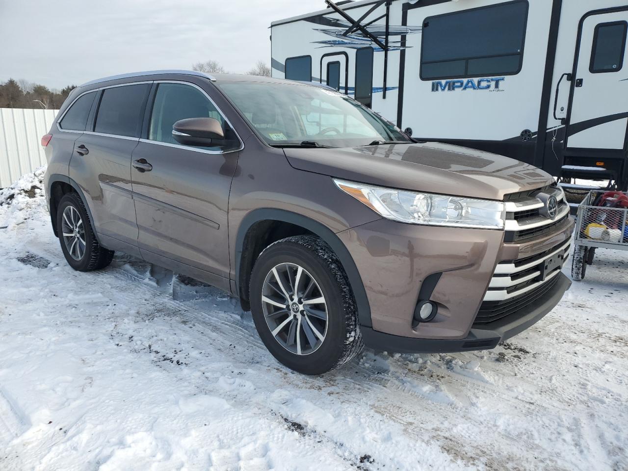 2018 Toyota Highlander - Image 4