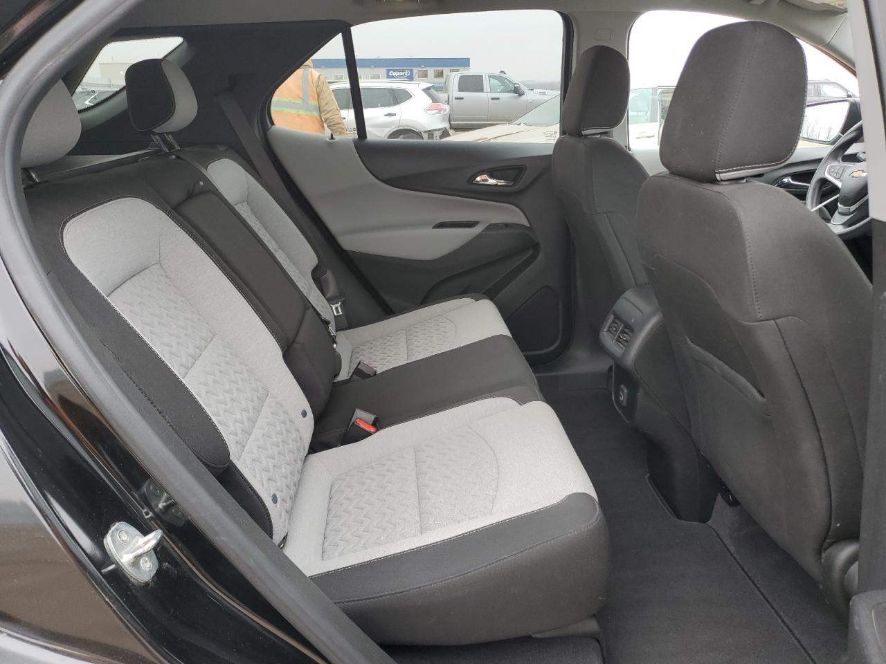 2022 Chevrolet Equinox - Image 11