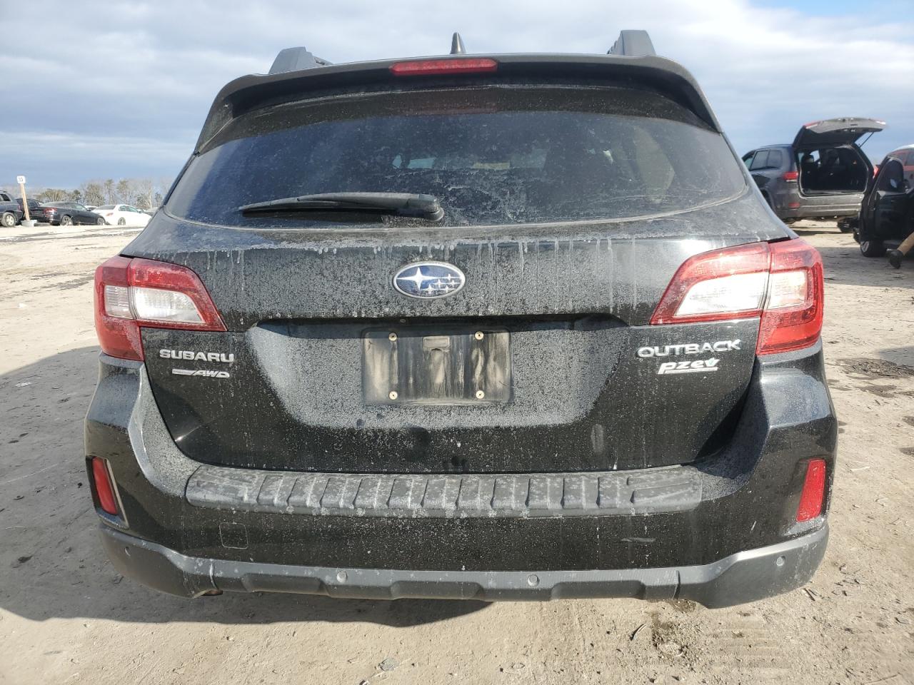 2017 Subaru Outback - Image 6