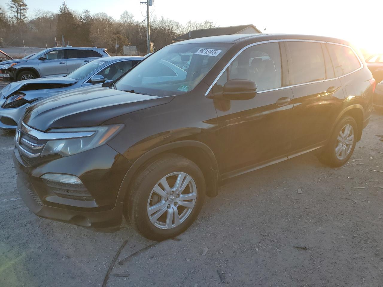 VIN 5FNYF6H15GB106134 2016 HONDA PILOT no.1