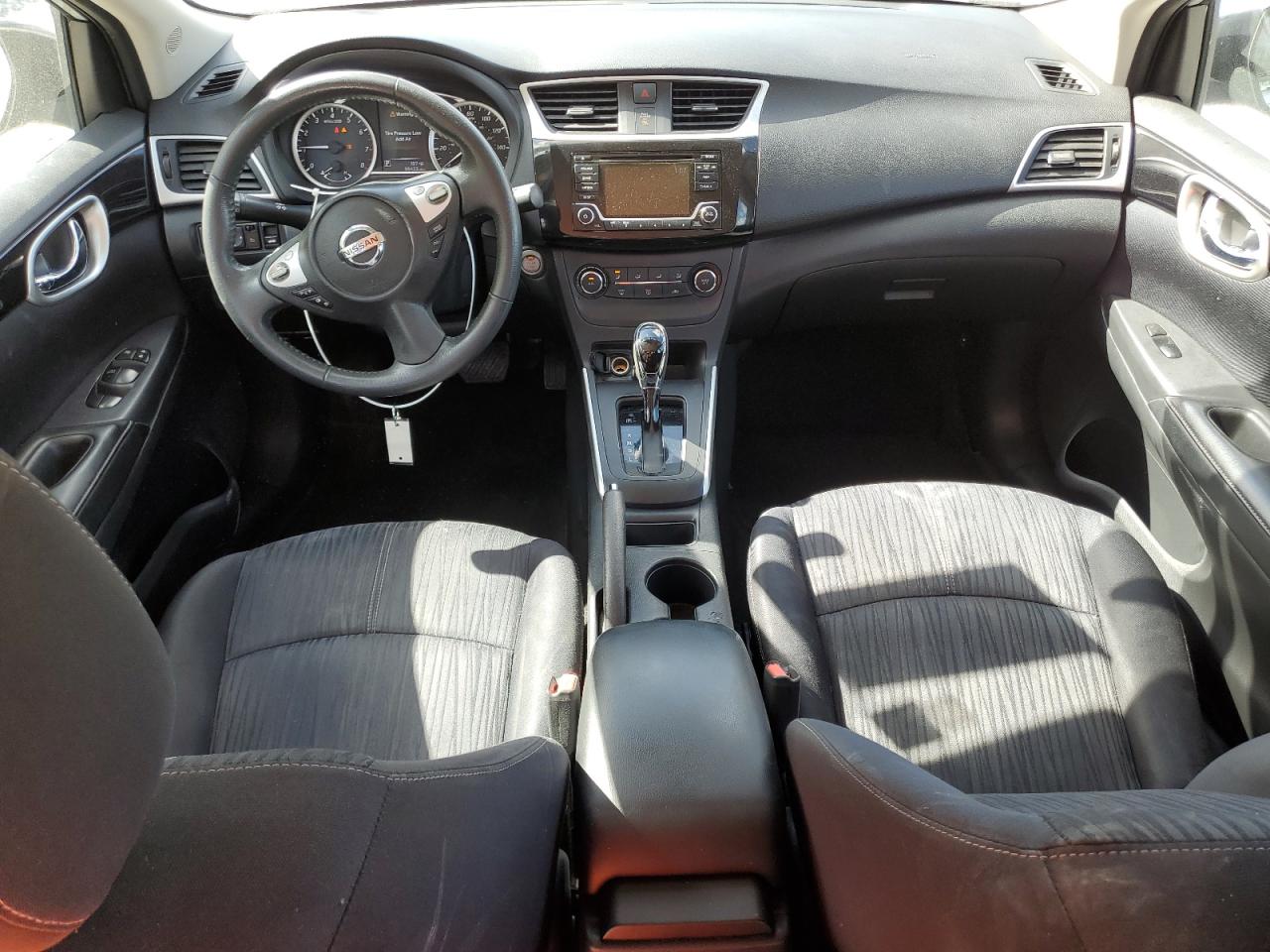 2016 Nissan Sentra - Image 8