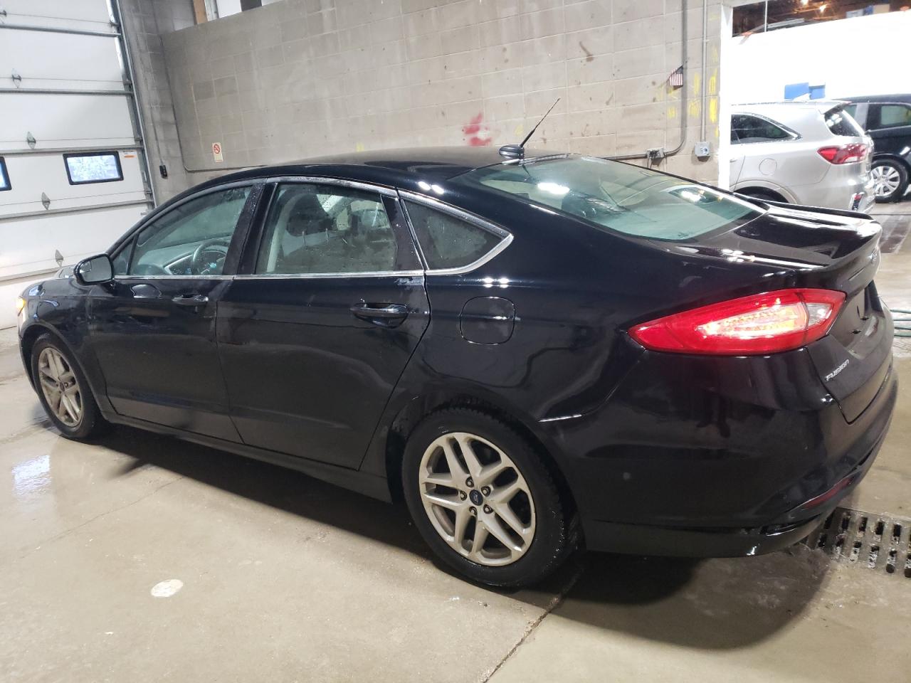 2016 Ford Fusion - Image 2
