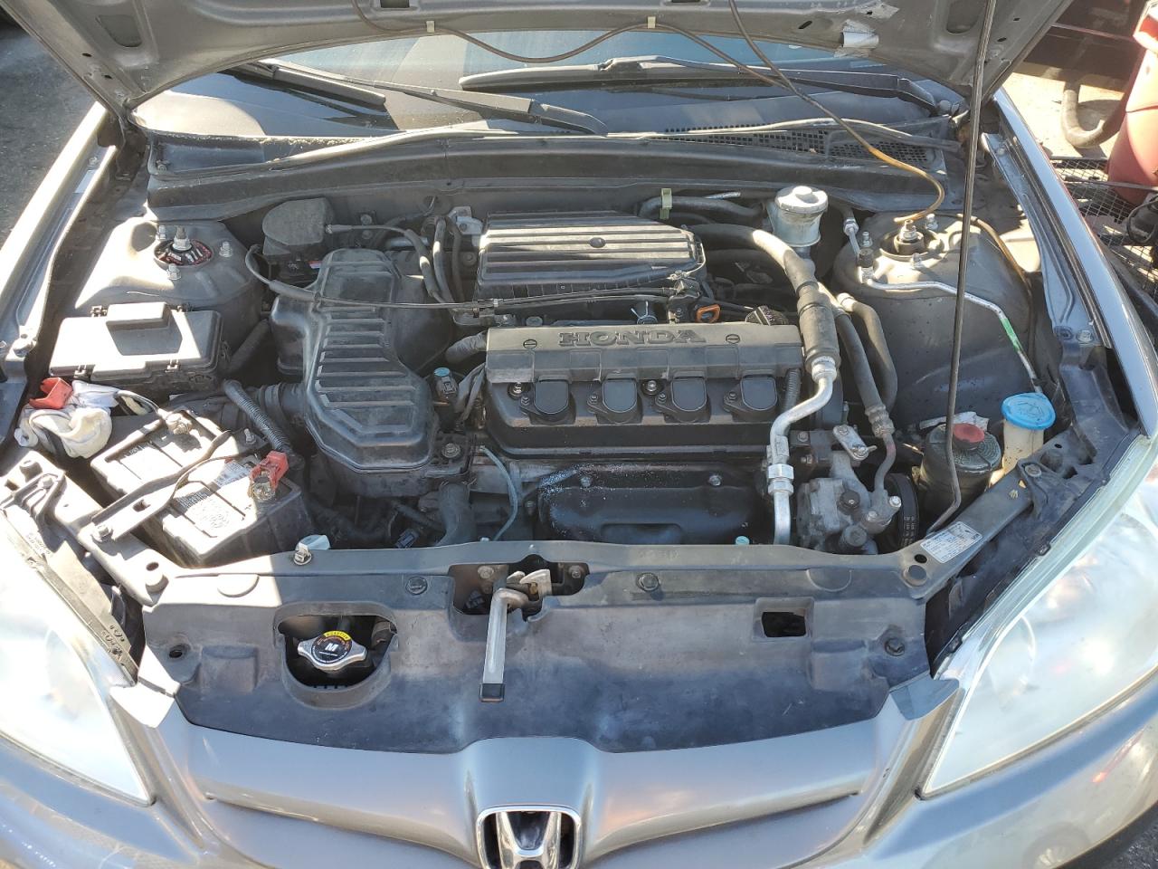 2004 Honda Civic - Image 11