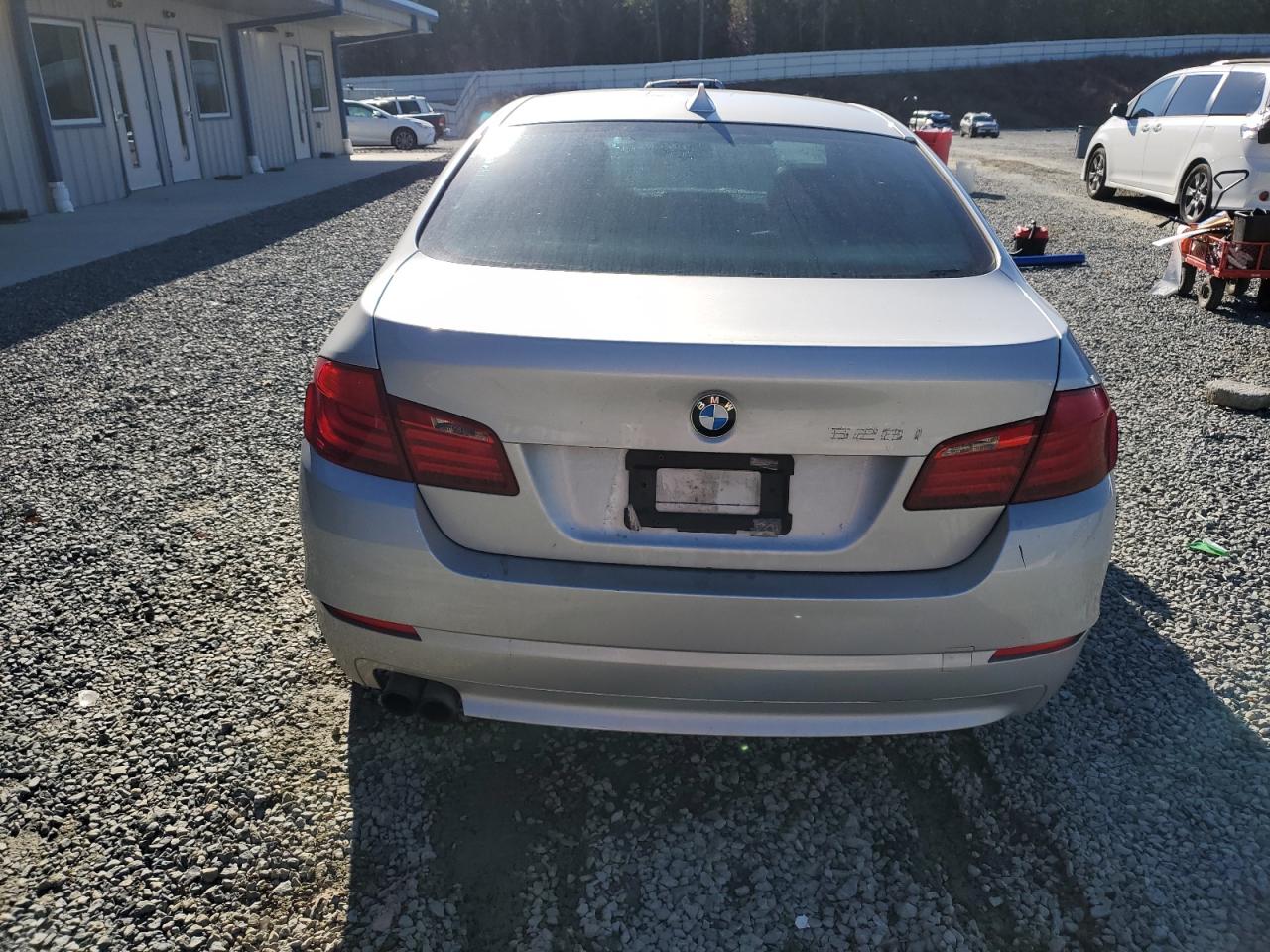 VIN WBAXG5C59DDY31815 2013 BMW 5 SERIES no.6