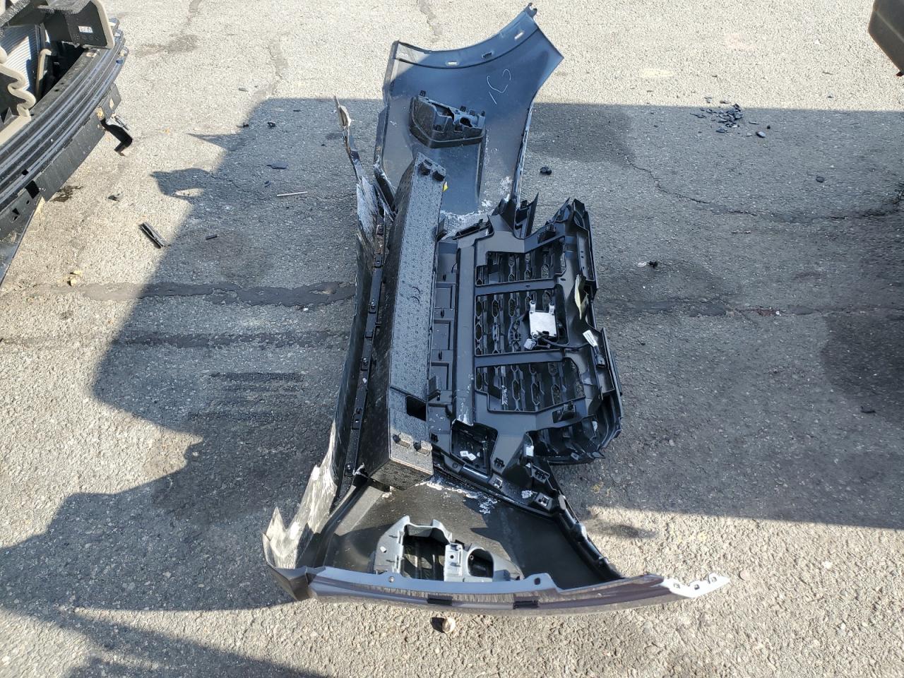 2024 Nissan Kicks - Image 13