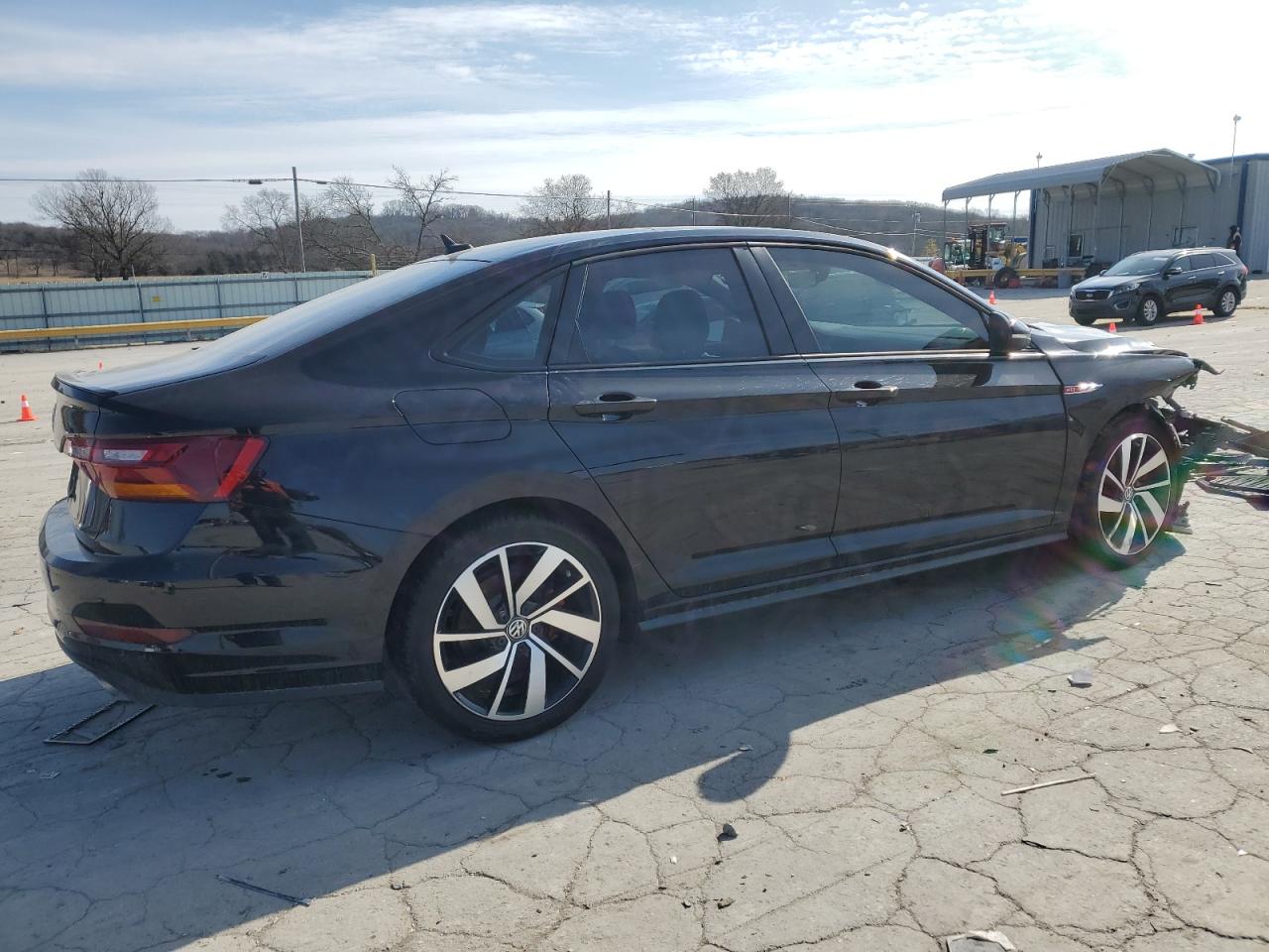2019 Volkswagen Jetta - Image 3