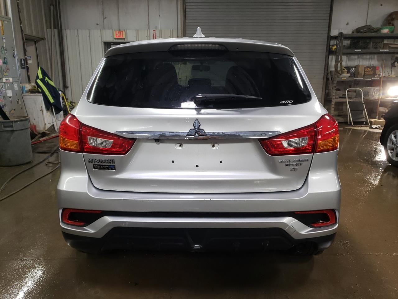 2018 Mitsubishi Outlander - Image 6