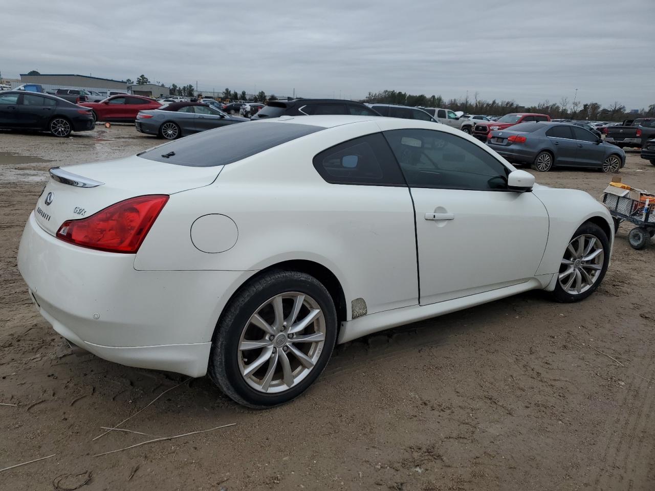 2011 Infiniti G - Image 3