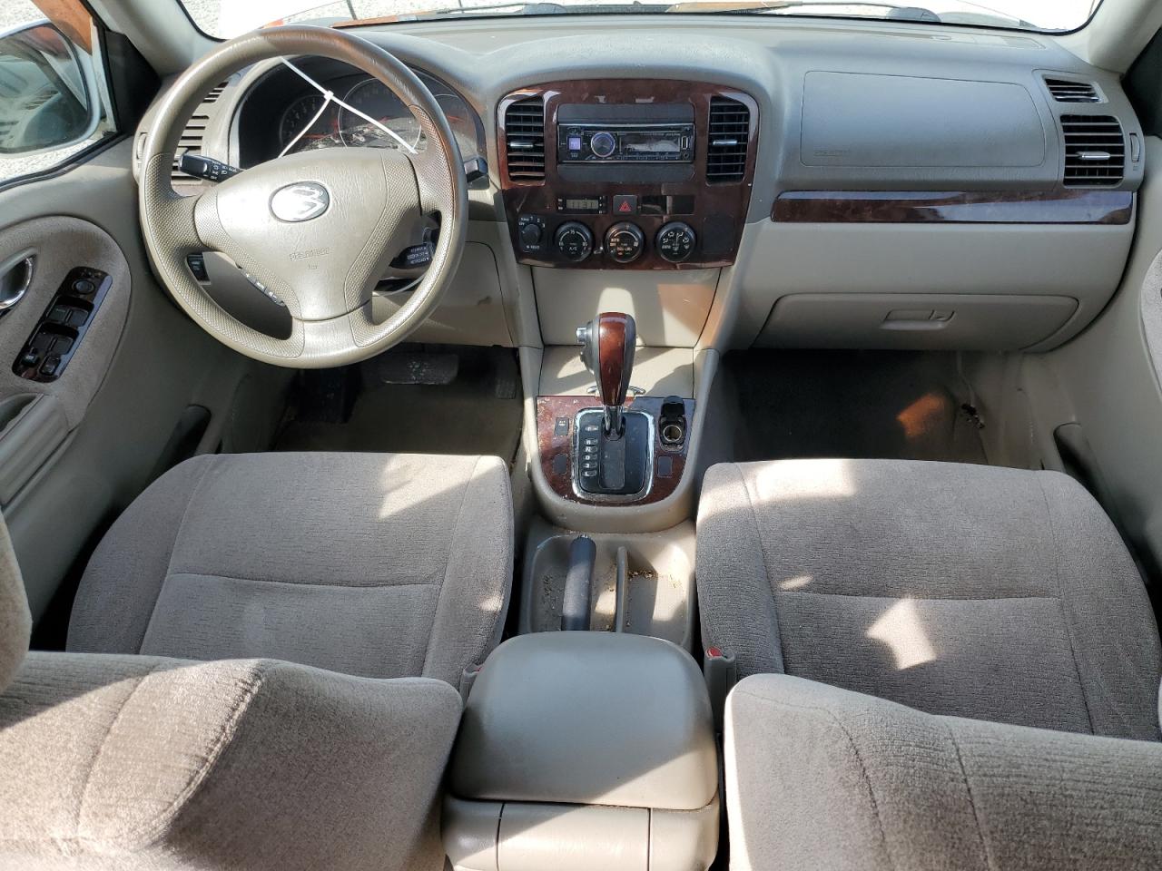 2005 Suzuki XL7 - Image 8
