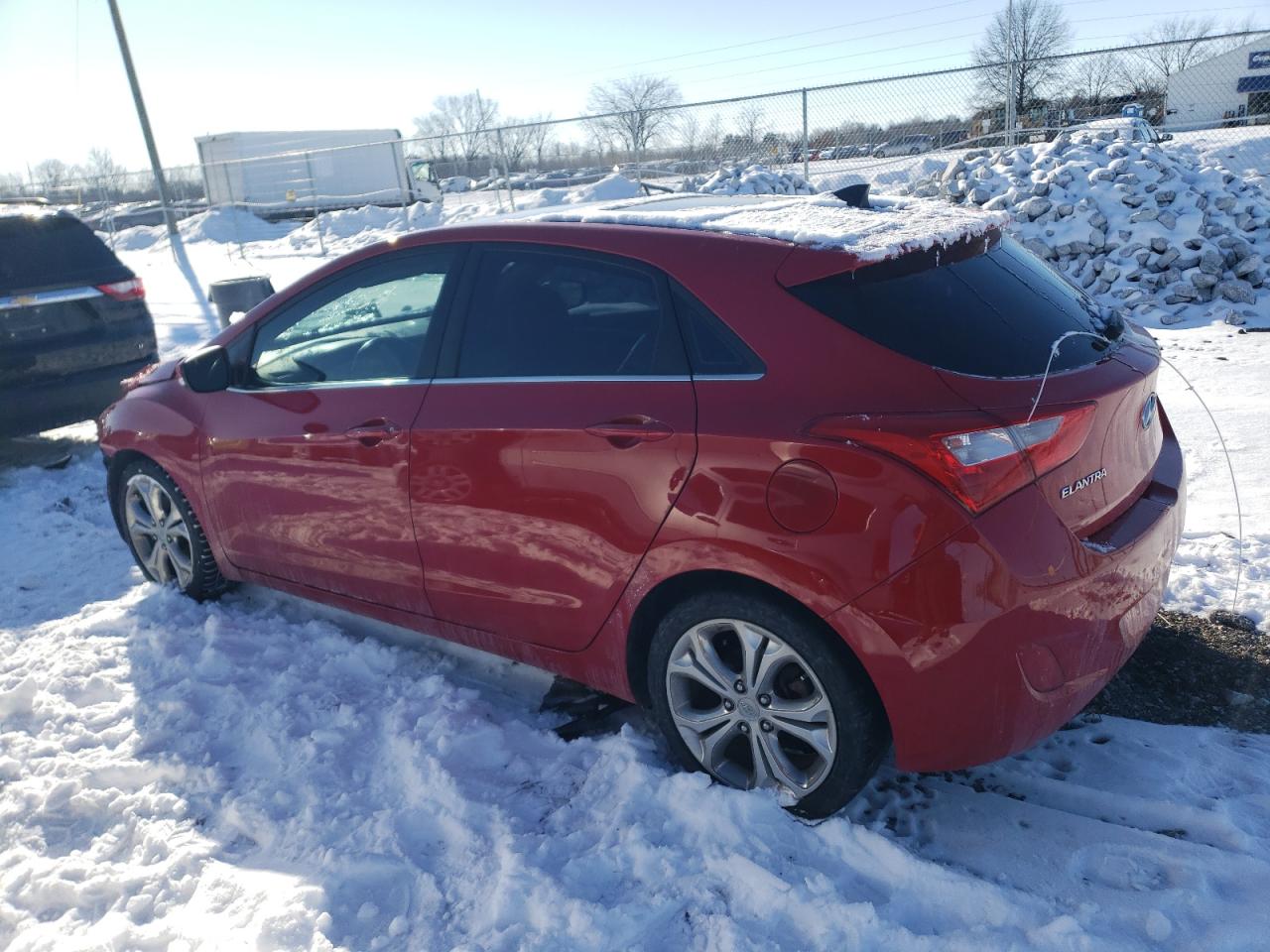 2013 Hyundai Elantra - Image 2