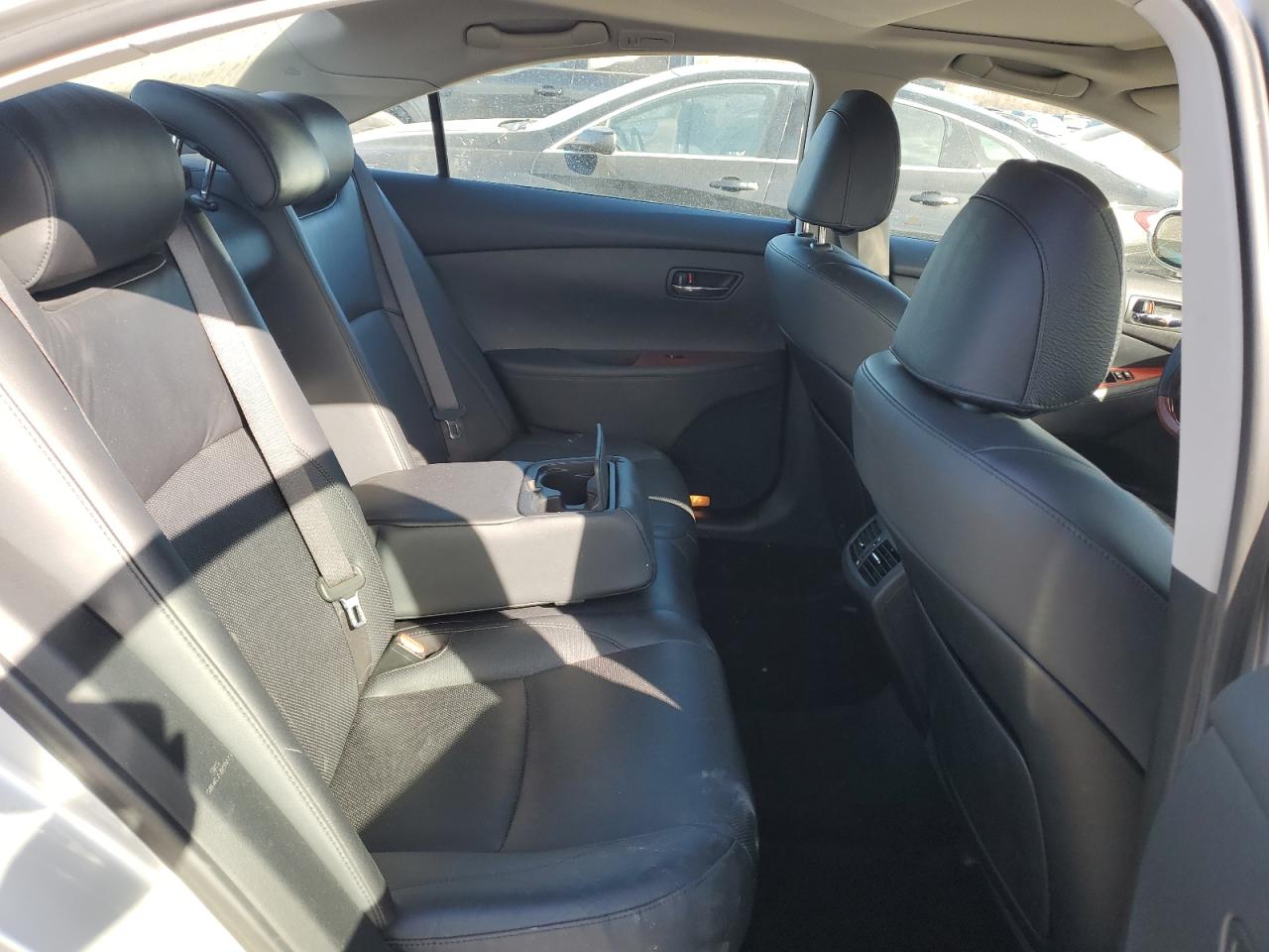 2008 Lexus ES - Image 10