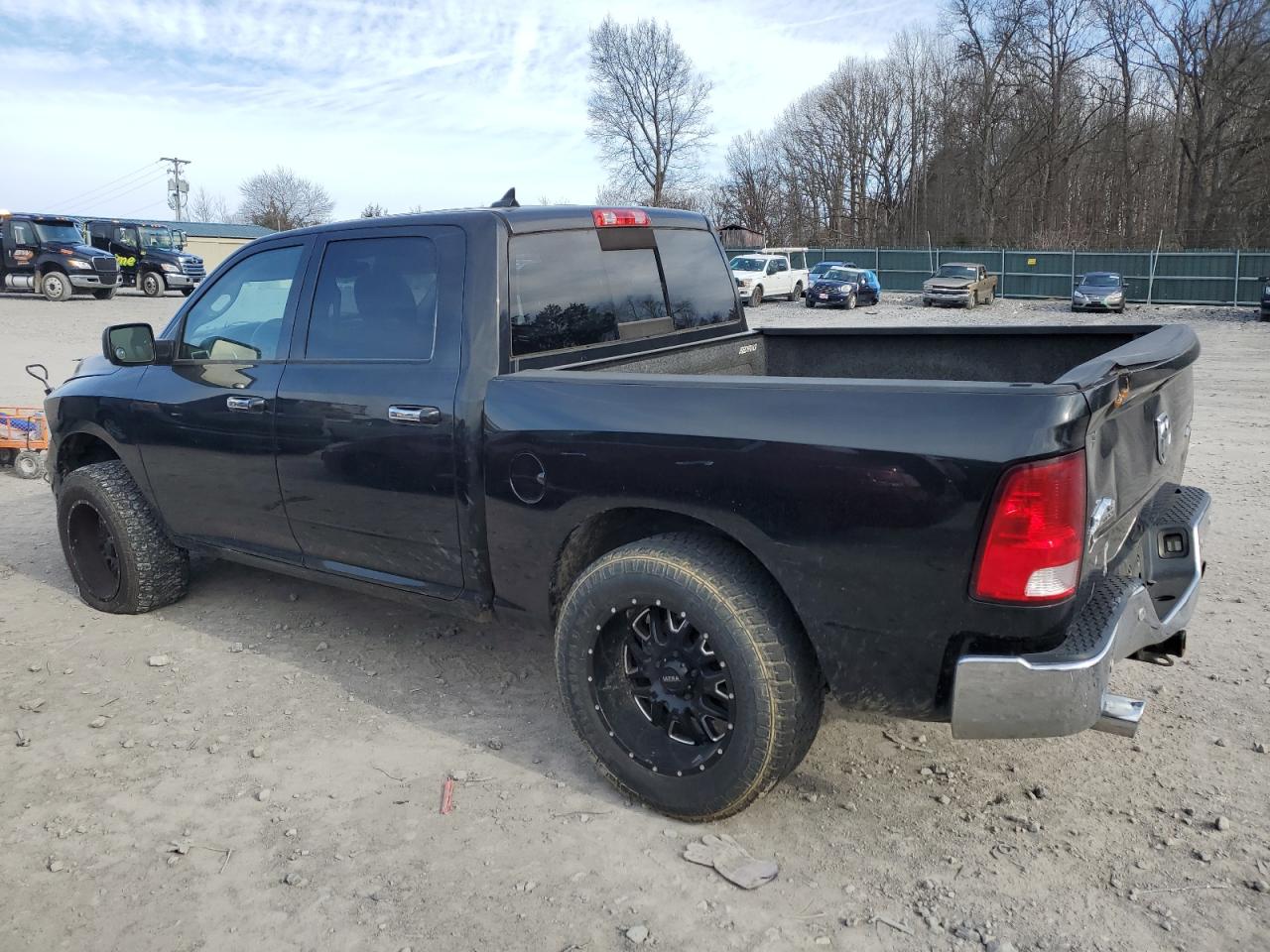 2016 RAM 1500 - Image 2
