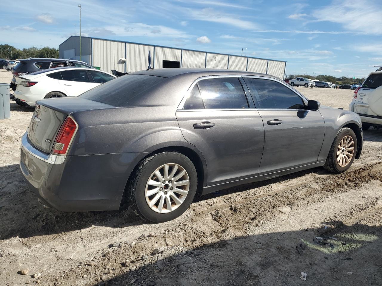 2014 Chrysler 300 - Image 3