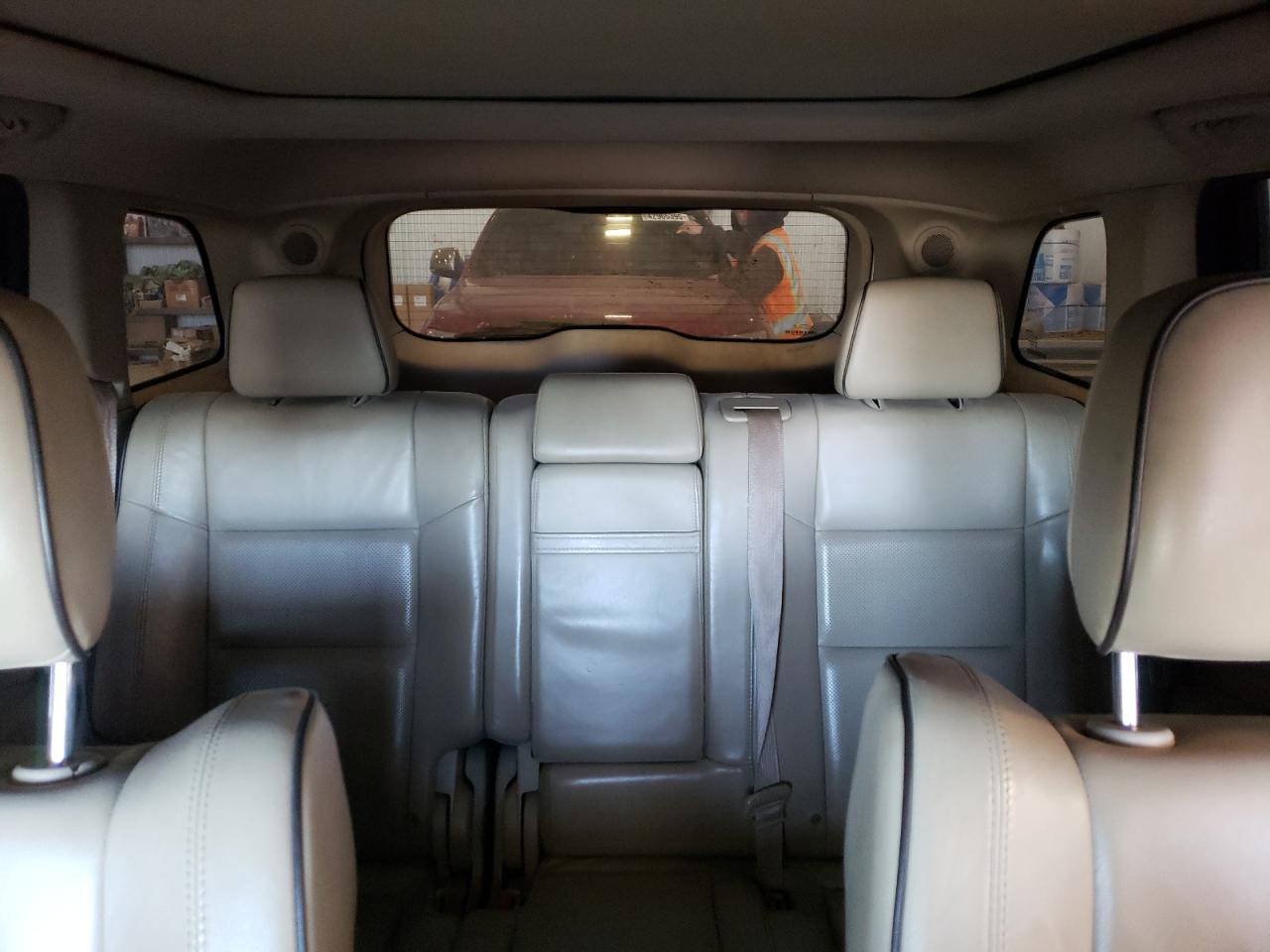 2015 Jeep Grand Cherokee - Image 10