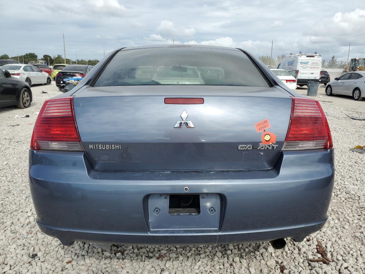 2008 Mitsubishi Galant - Image 6