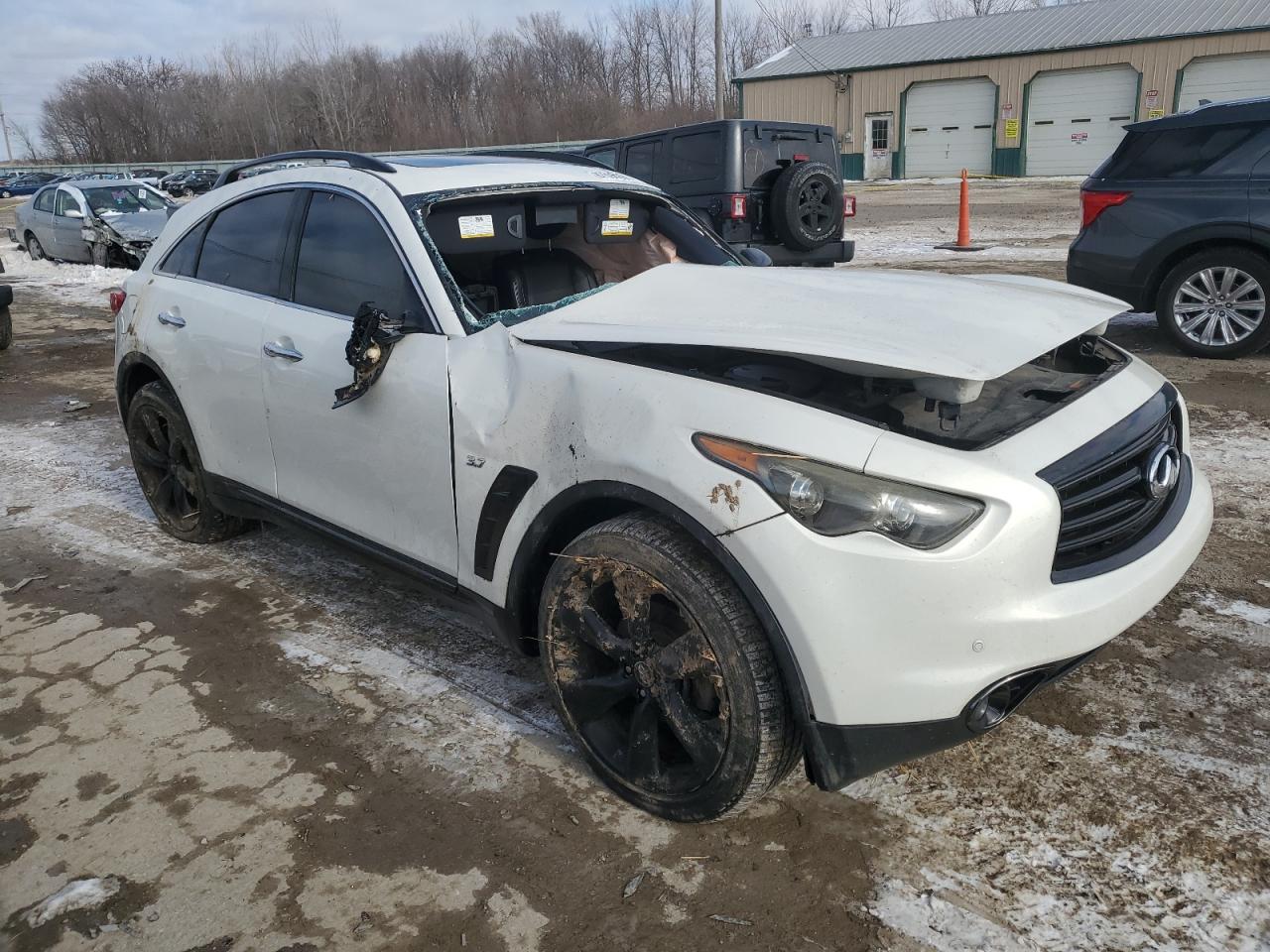 2015 Infiniti QX70 - Image 4