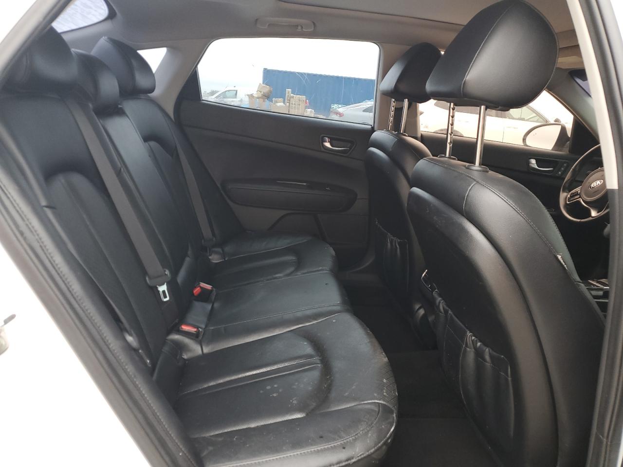 2018 Kia Optima - Image 10