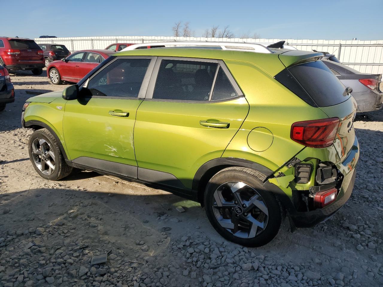 2022 Hyundai Venue - Image 2