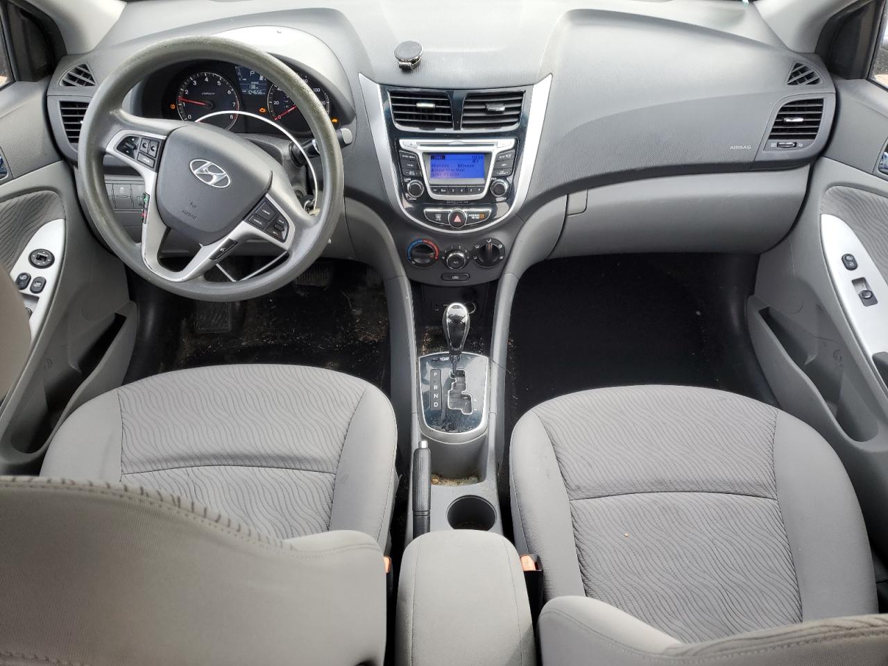 2014 Hyundai Accent - Image 8