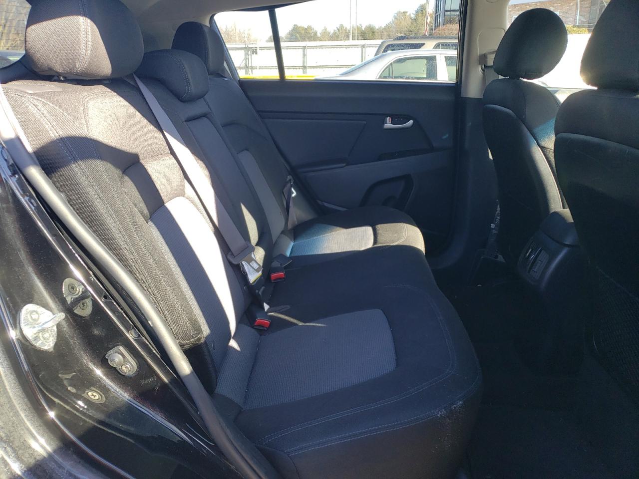 2015 Kia Sportage - Image 11