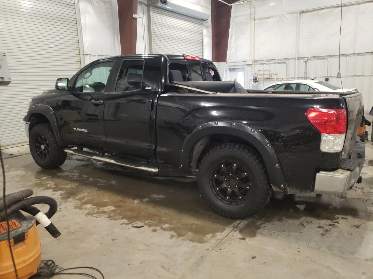 2010 Toyota Tundra - Image 2