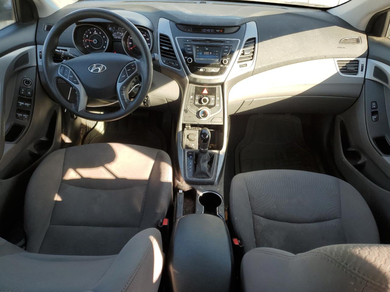 VIN 5NPDH4AE9GH722642 2016 HYUNDAI ELANTRA no.8