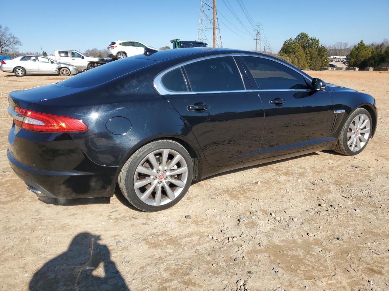 VIN SAJWA0EX8E8U15266 2014 JAGUAR XF no.3